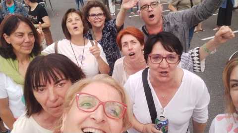 «SUSTITUIR» Descripción alternativa de la imagen. Se utiliza para complementar la información visual. Esta sería una tercera línea…